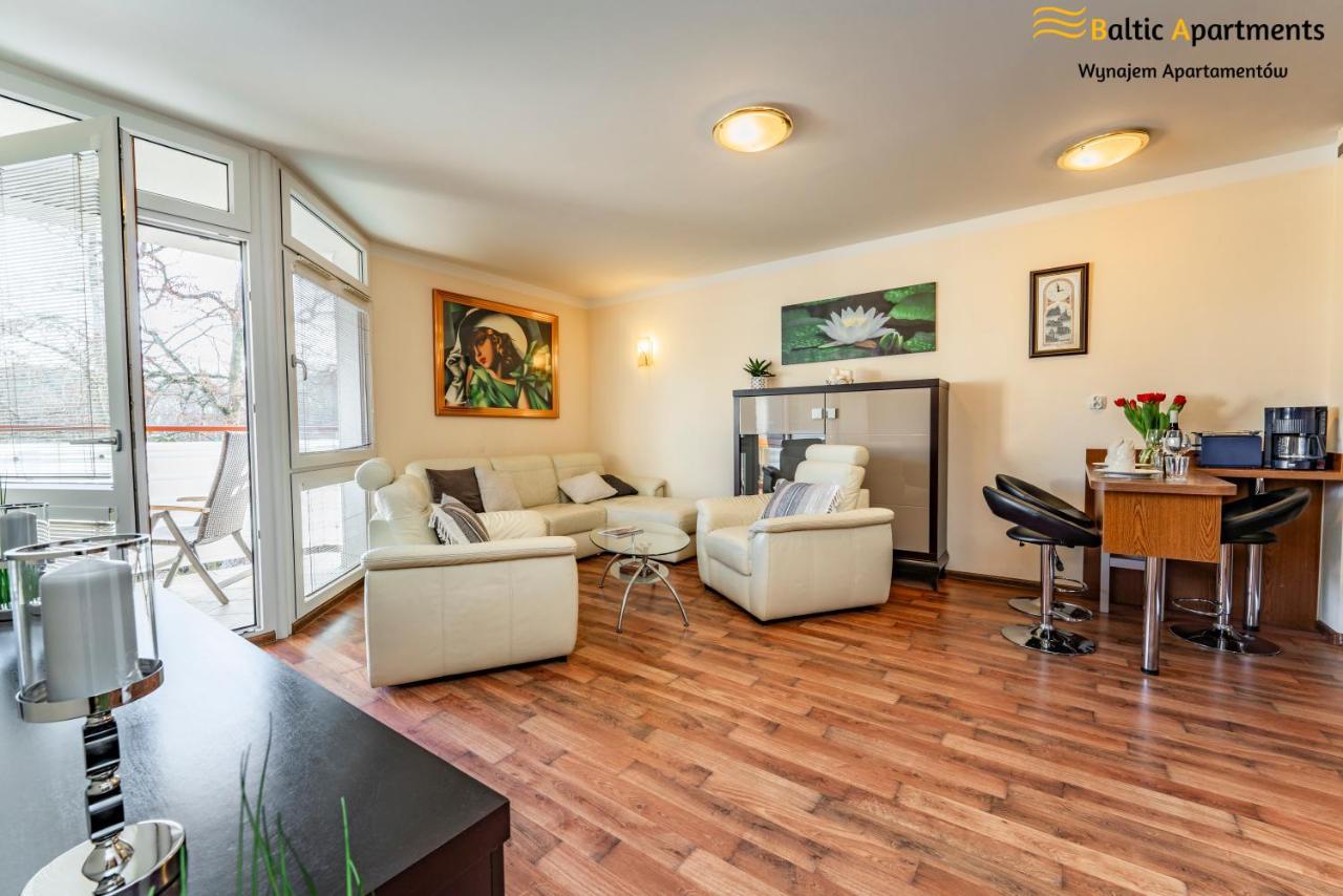 Baltic Apartments - Villa Mistral Свиноуйсьце Экстерьер фото